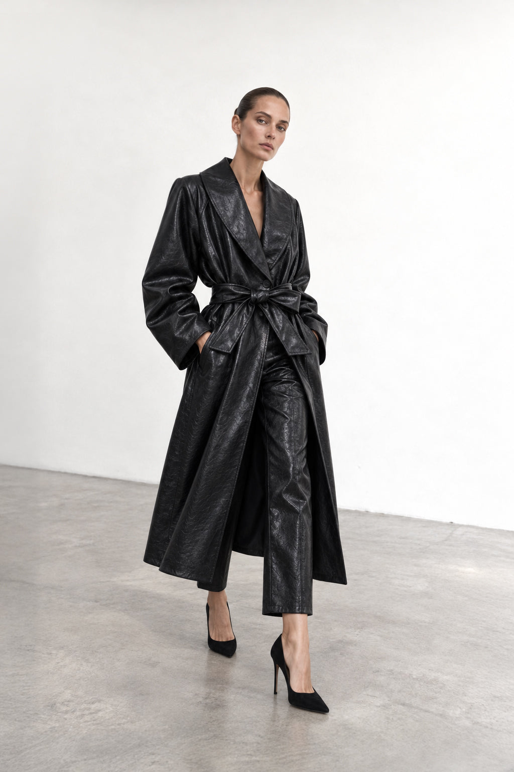Vinyl leather coat - FW2610005965